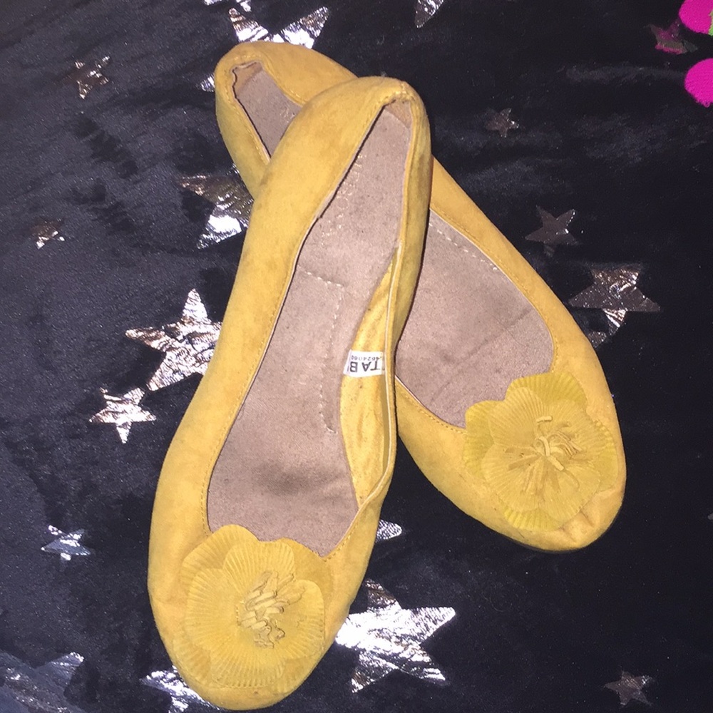 Yellow Flower Flats